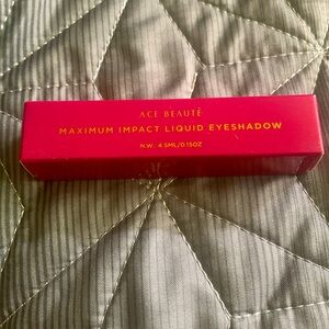 Maximum Impact Liquid Eyeshadow 4.5ml